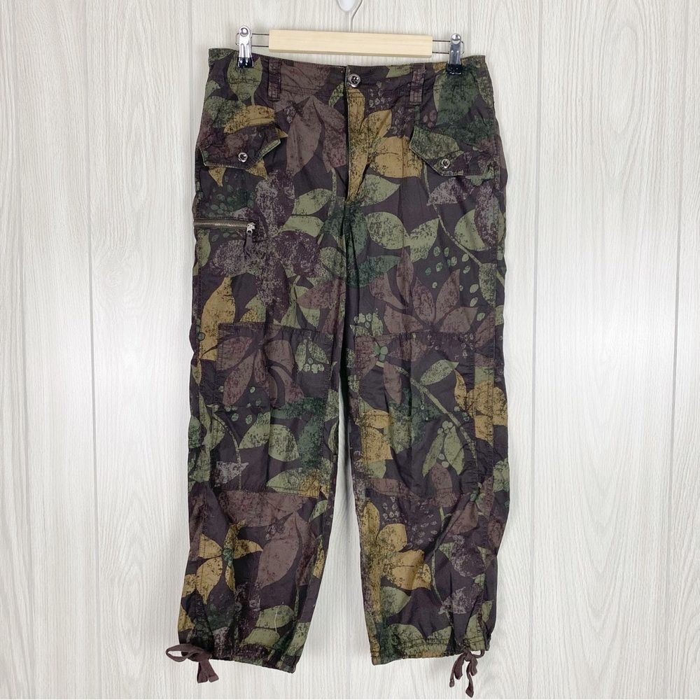 Anthropologie Olive Green and Brown Leaf-Print Cargo Pants